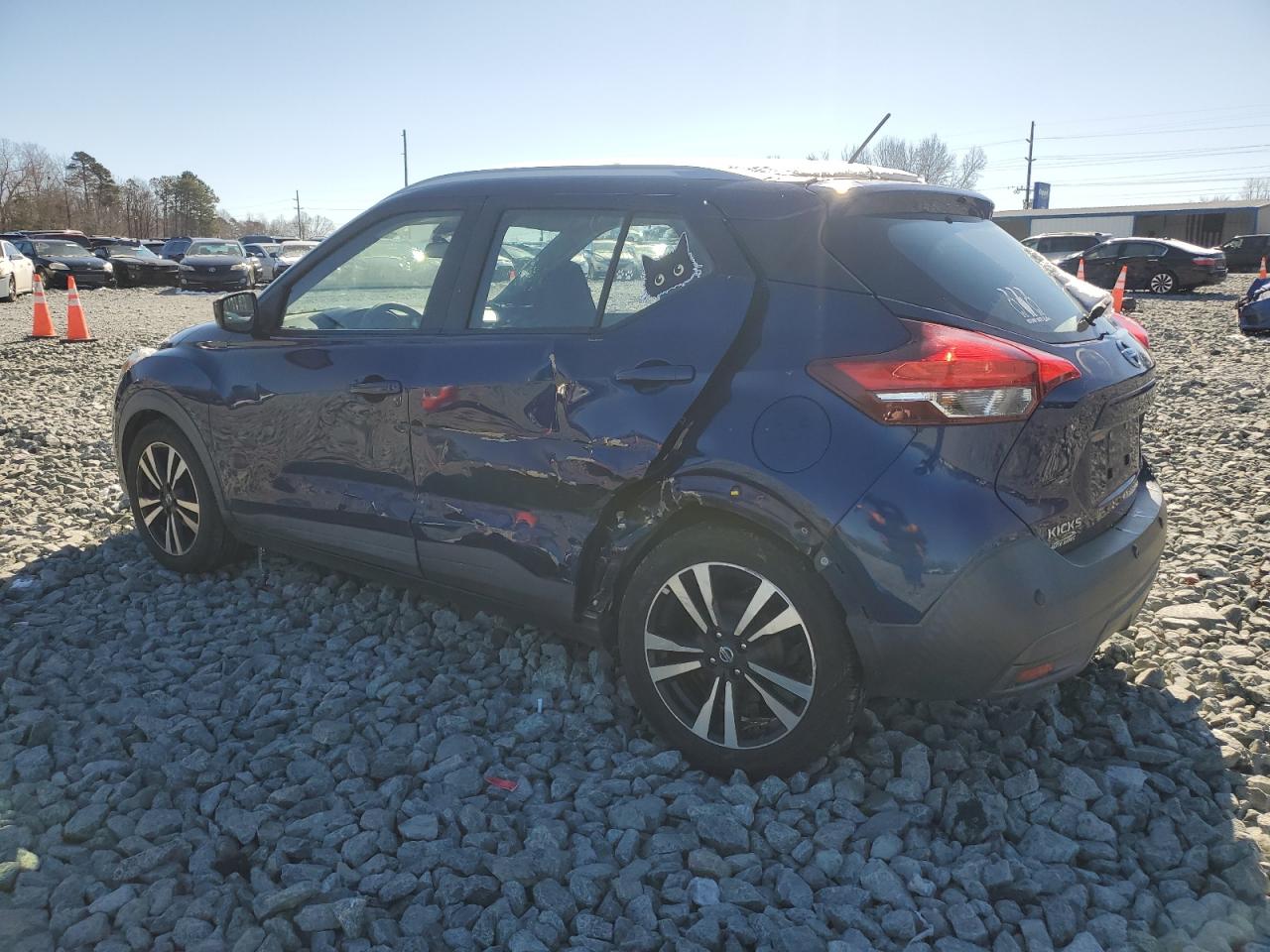 2020 Nissan Kicks VIN 3N1CP5CV0LL480189 Copart auction photo, side / rear end damage thumbnail 2