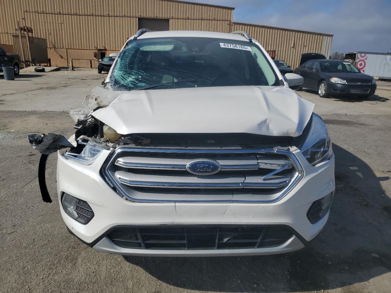 2018 Ford Escape VIN 1FMCU0J9XJUA07221 Copart auction photo, front end damage thumbnail 5