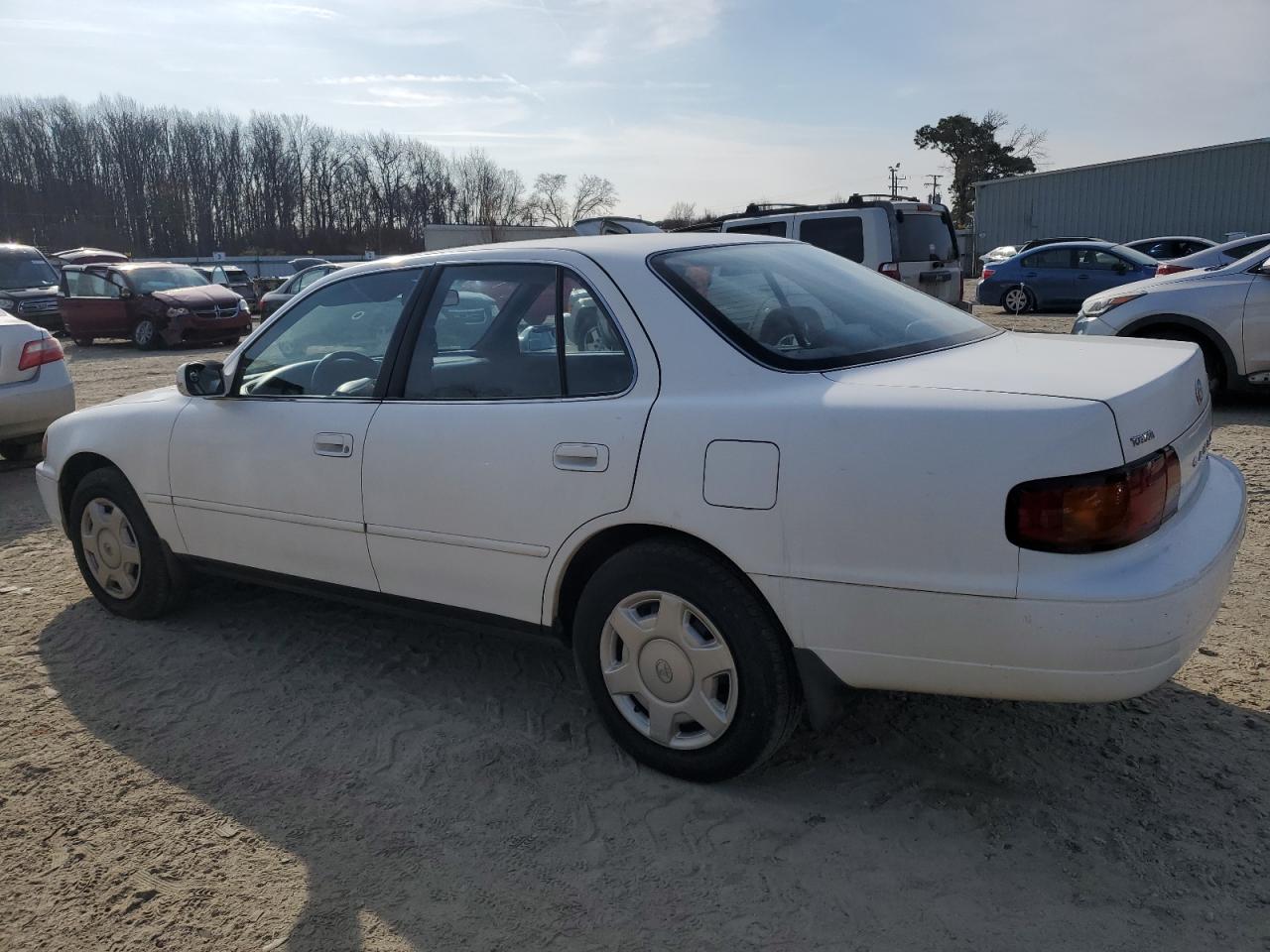 1995 Toyota Camry VIN JT2GK12E3S0110799 Copart auction photo, top/roof / minor dent/scratches damage thumbnail 2