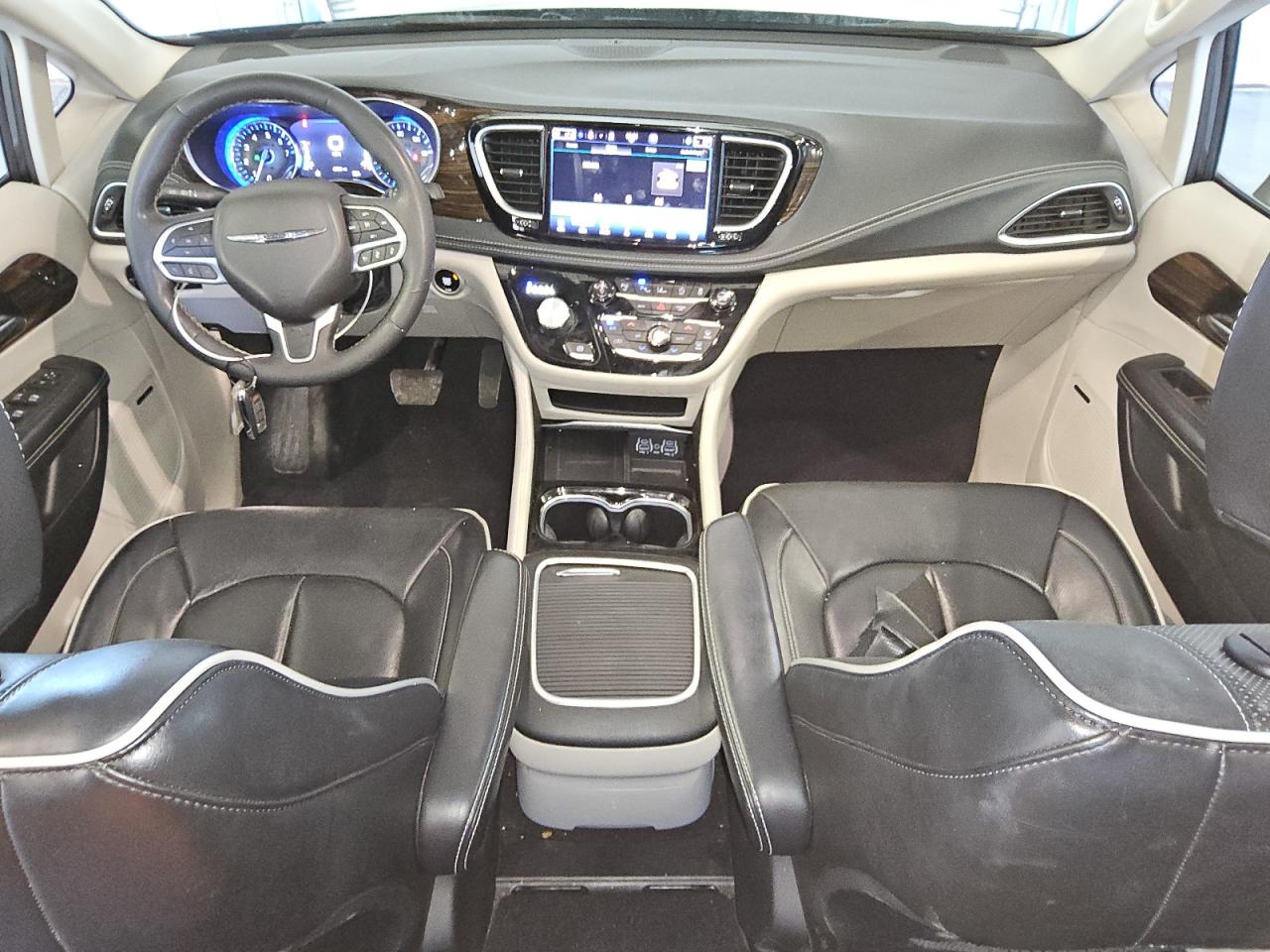 2022 Chrysler Pacifica VIN 2C4RC1GG1NR180724 Copart auction photo, hail / minor dent/scratches damage thumbnail 8