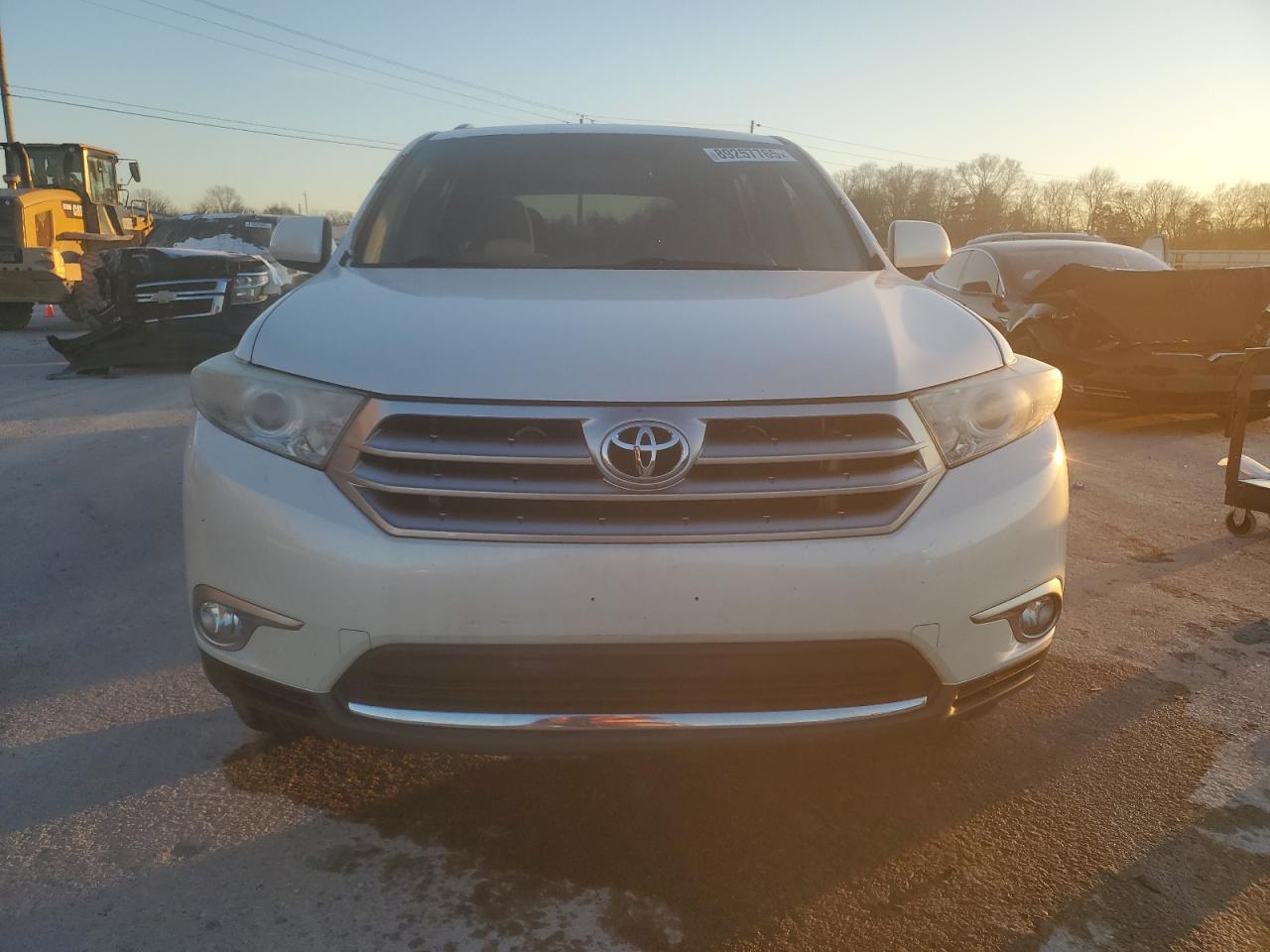 2012 Toyota Highlander VIN 5TDZA3EH4CS030978 Copart auction photo, undercarriage damage thumbnail 5