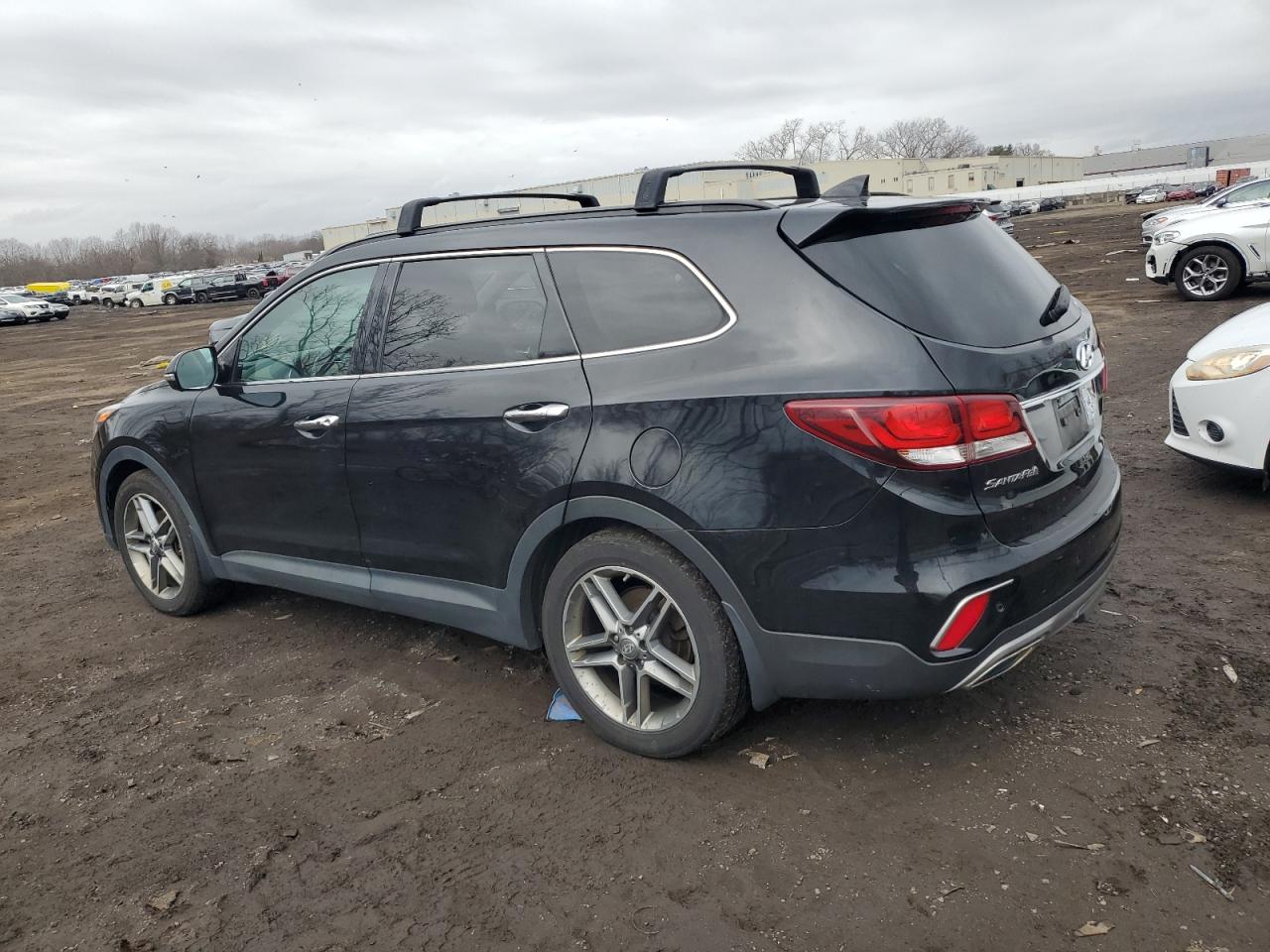 2017 Hyundai Santa Fe VIN KM8SRDHF0HU216400 Copart auction photo, front end / minor dent/scratches damage thumbnail 2