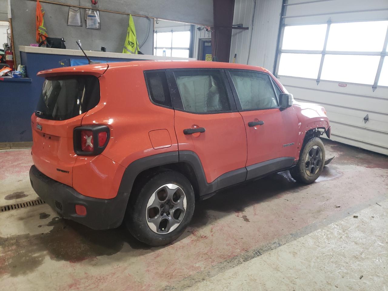 2015 Jeep Renegade VIN ZACCJBAT4FPC23580 Copart auction photo, front end damage thumbnail 3