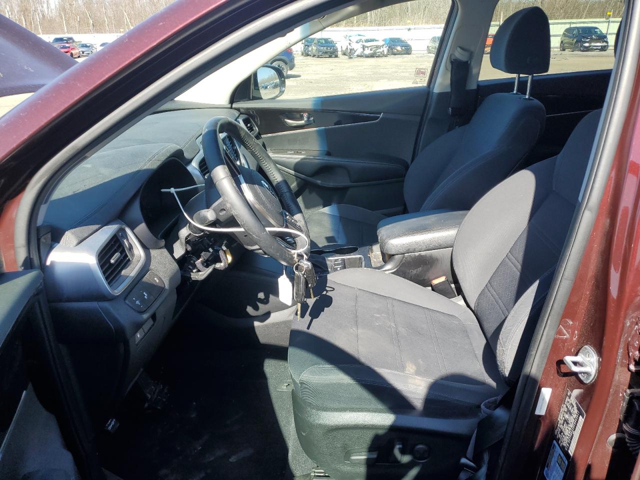 2019 KIA Sorento VIN 5XYPG4A35KG443011 Copart auction photo, vandalism / front end damage thumbnail 7