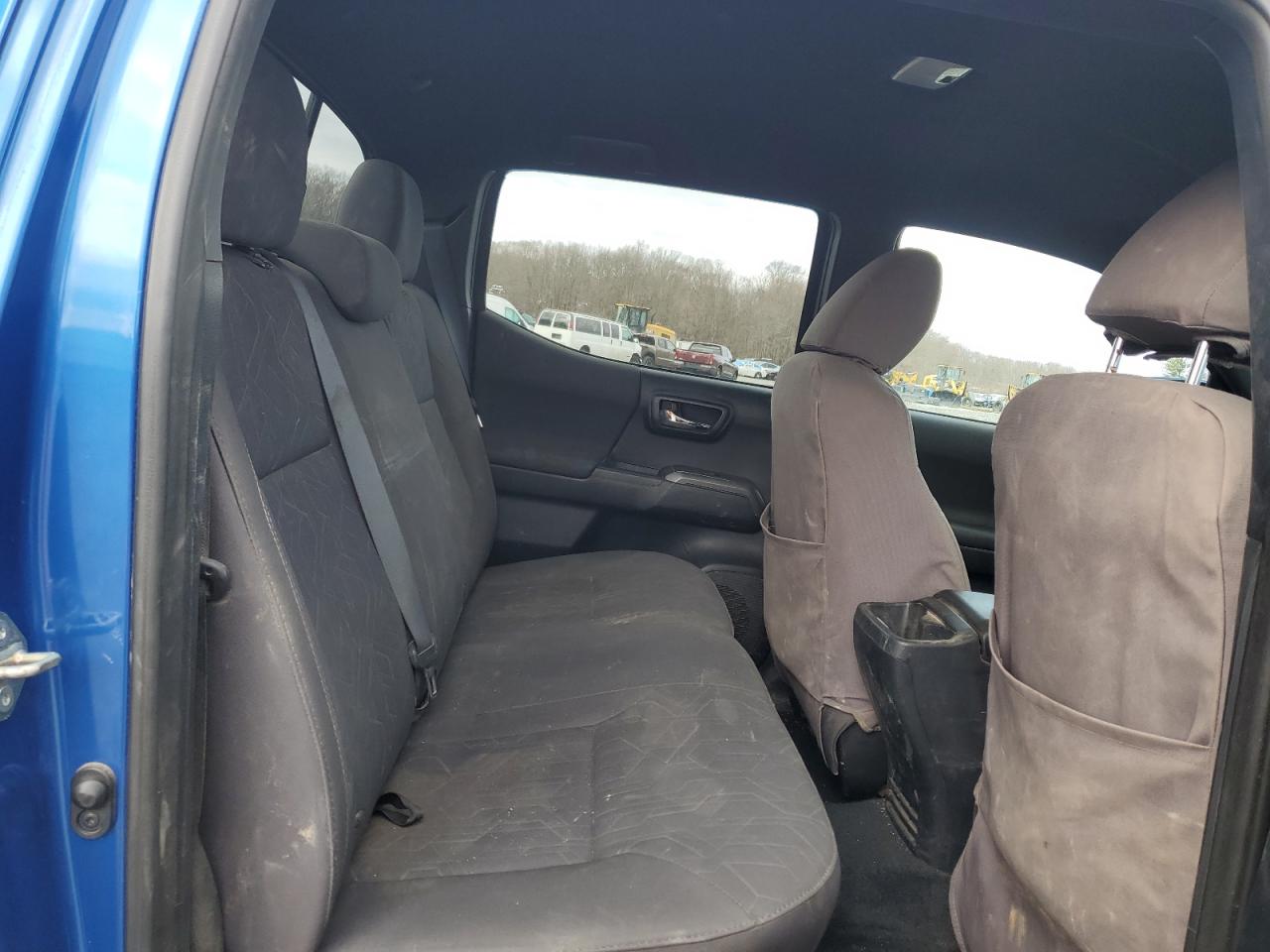 2016 Toyota Tacoma VIN 3TMCZ5AN4GM043712 Copart auction photo, front end damage thumbnail 10