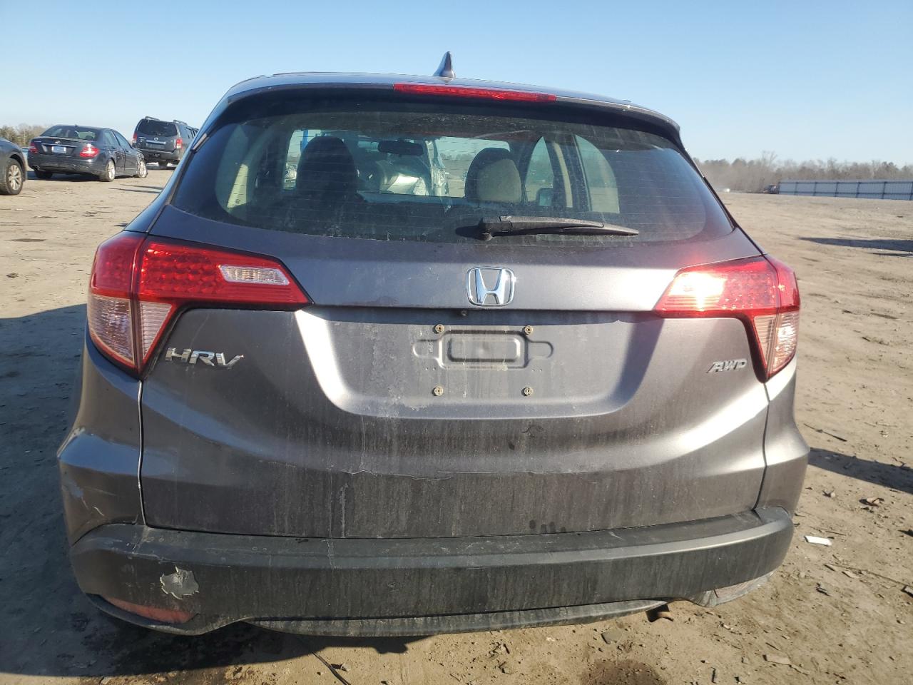 2018 Honda HR-V VIN 3CZRU6H36JM728752 Copart auction photo, side / minor dent/scratches damage thumbnail 6