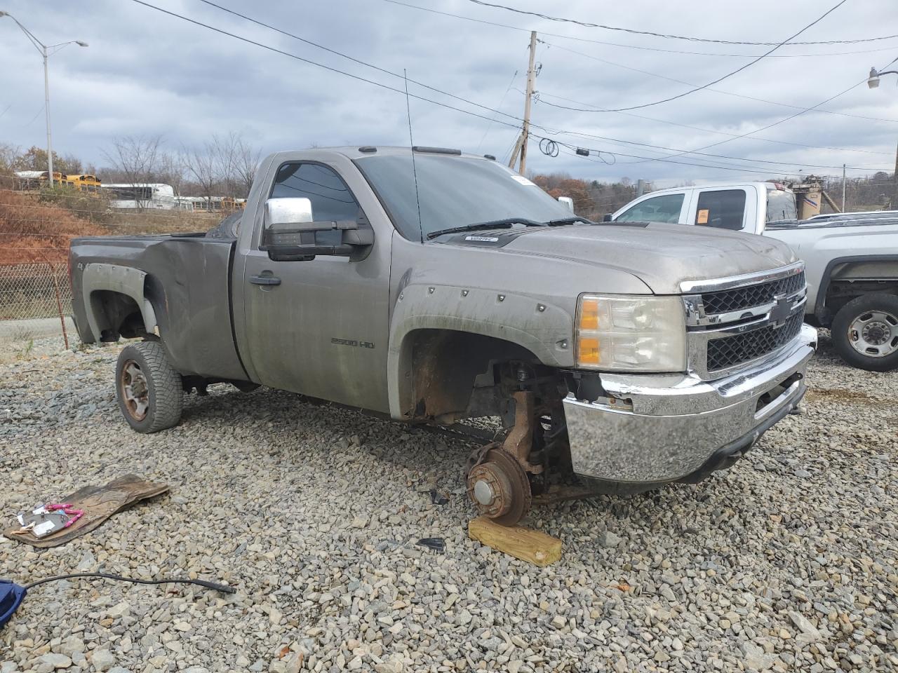 2014 Chevrolet Silverado VIN 1GC0KVCG7EF123315 Copart auction photo, side damage thumbnail 4