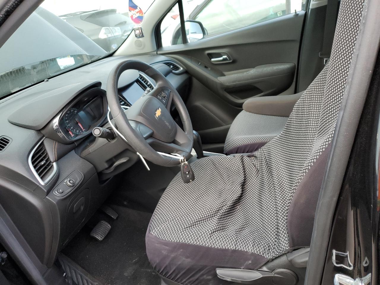 2020 Chevrolet Trax VIN KL7CJKSB2LB091301 Copart auction photo, water/flood damage thumbnail 5