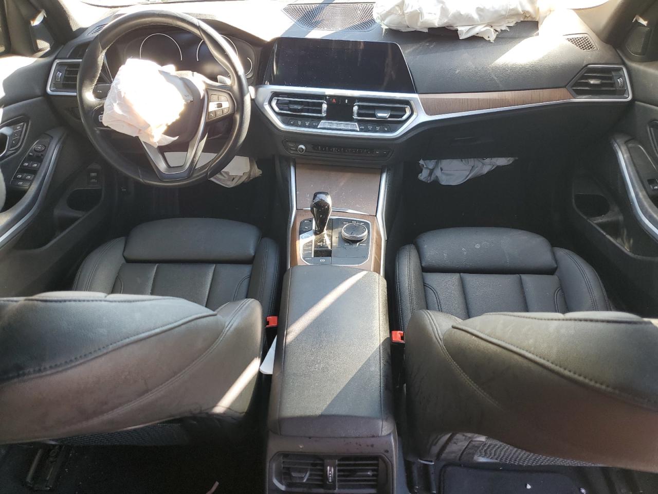 2020 BMW 3er VIN 3MW5R1J04L8B10203 Copart auction photo, front end damage thumbnail 8