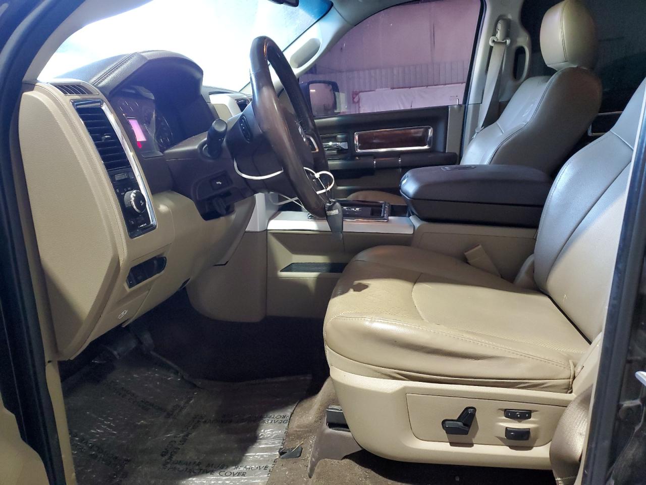 2011 Dodge RAM VIN 1D7RV1CT7BS630292 Copart auction photo, side / minor dent/scratches damage thumbnail 7