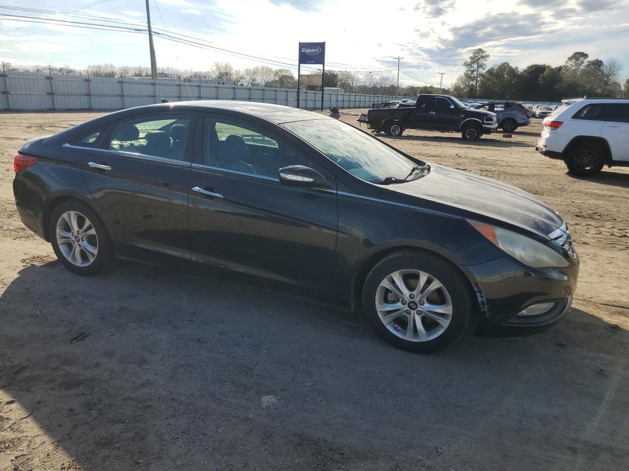 2011 Hyundai Sonata VIN 5NPEC4AB9BH306267 Copart auction photo, all over damage thumbnail 4