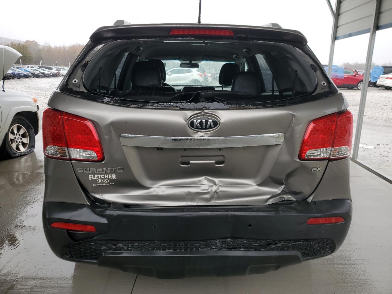 2011 KIA Sorento VIN 5XYKU4A10BG087763 Copart auction photo, rear end damage thumbnail 6
