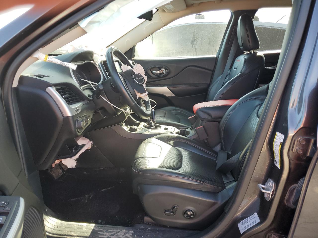 2017 Jeep Cherokee VIN 1C4PJMBS2HW651480 Copart auction photo, front end damage thumbnail 7