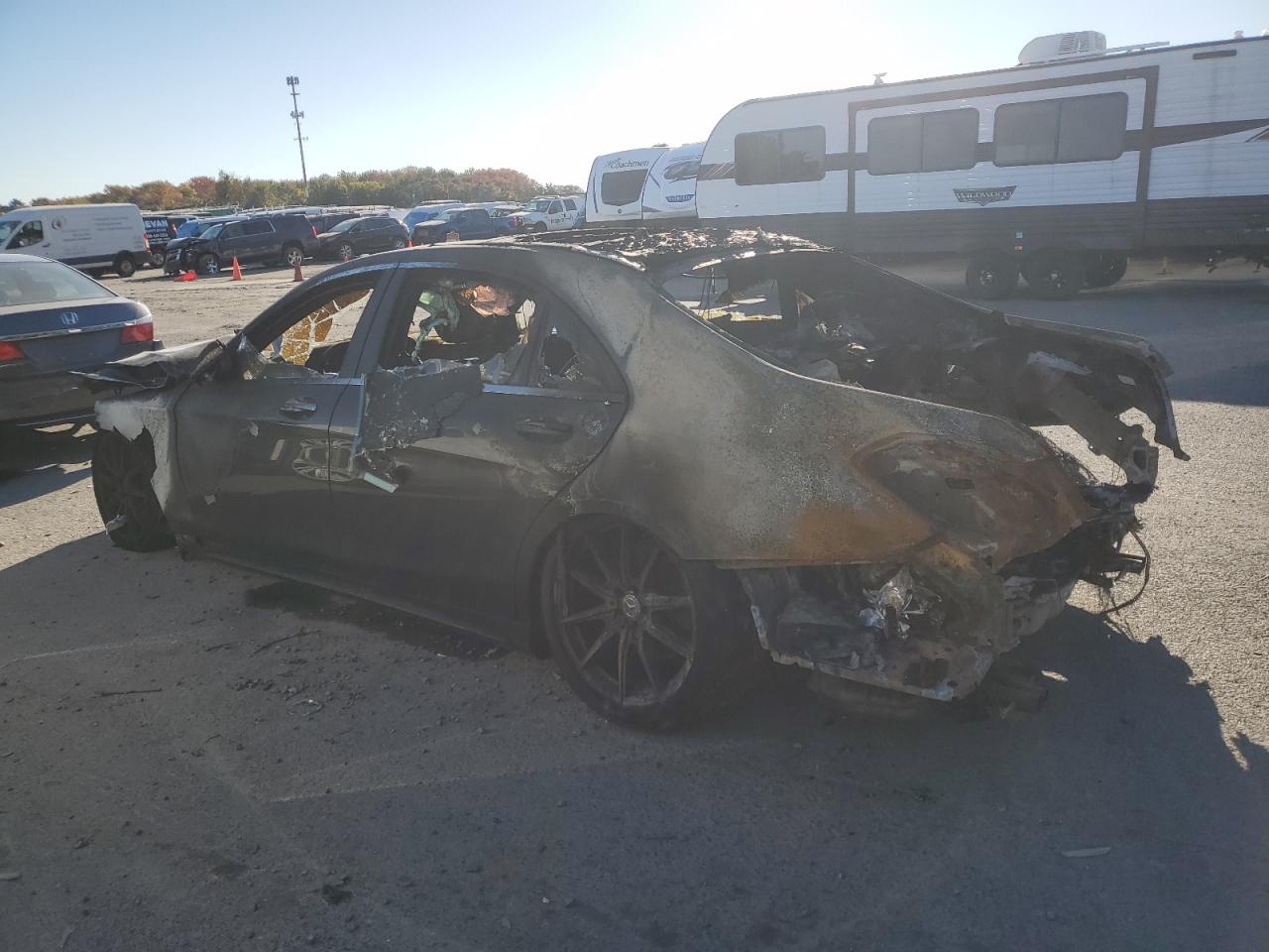 2018 Mercedes-Benz S-klasse VIN WDDUG8DB6JA399814 Copart auction photo, burn damage thumbnail 2