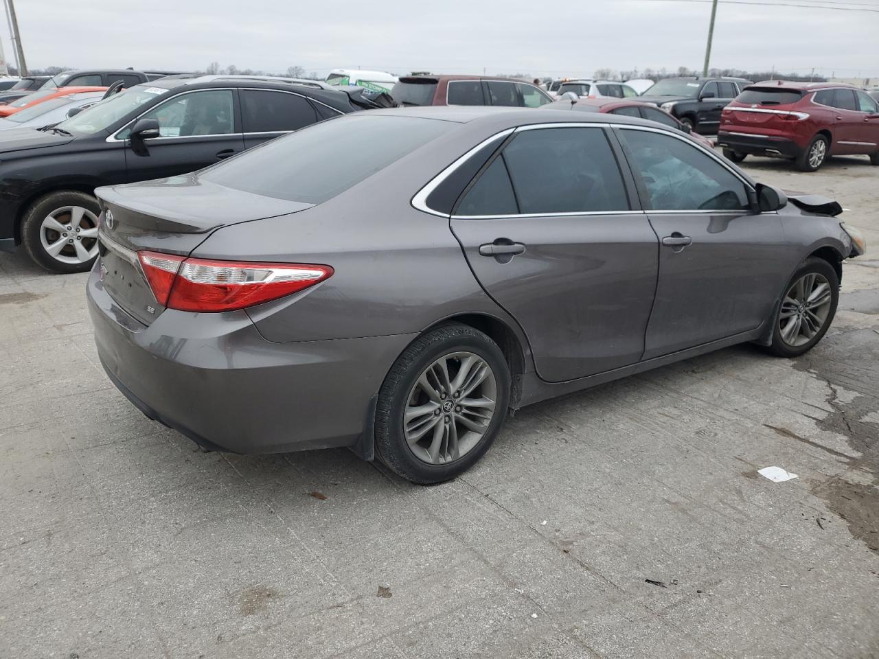 2016 Toyota Camry VIN 4T1BF1FK0GU554417 Copart auction photo, front end damage thumbnail 3