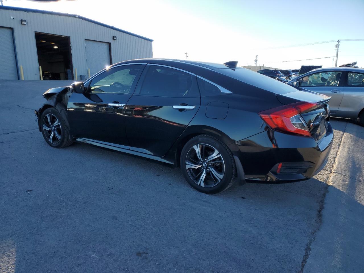 2017 Honda Civic VIN 19XFC1F95HE022947 Copart auction photo, front end / minor dent/scratches damage thumbnail 2
