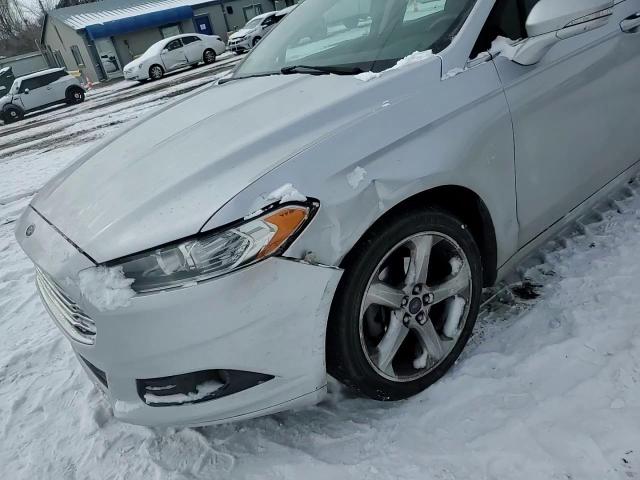 2016 Ford Fusion VIN 3FA6P0T94GR280487 Copart auction photo, front end damage thumbnail 10