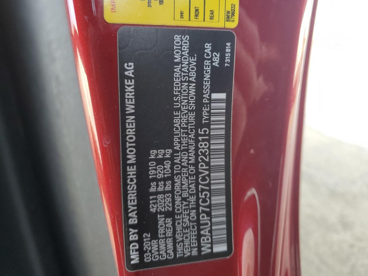 2012 BMW 1er VIN WBAUP7C57CVP23815 Copart auction photo, front end damage thumbnail 13