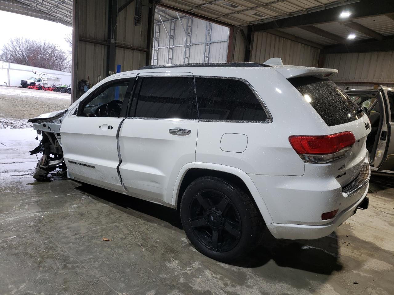 2017 Jeep Grand Cherokee VIN 1C4RJFCT7HC756626 Copart auction photo, front end / side damage thumbnail 2