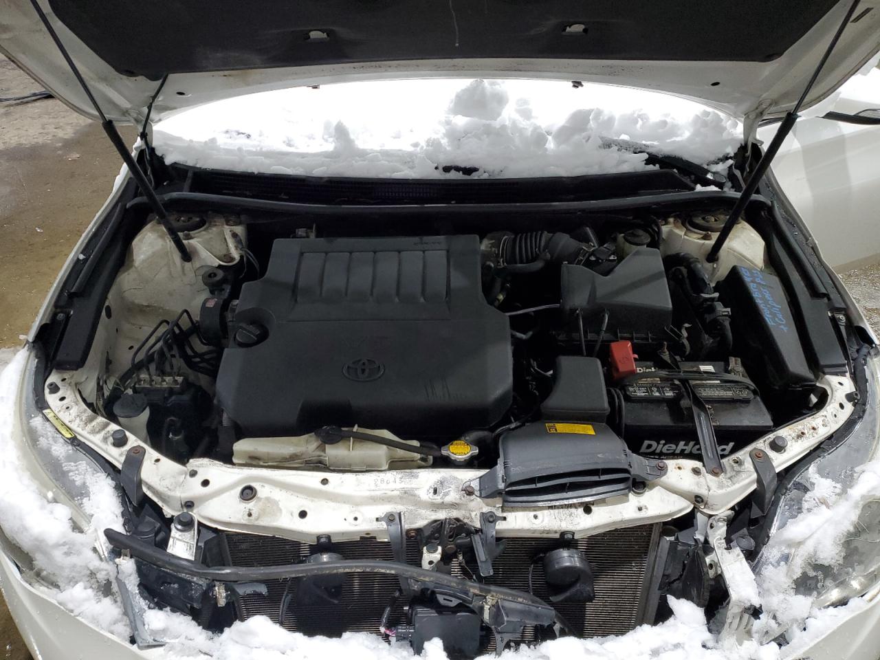 2013 Toyota Avalon VIN 4T1BK1EB3DU032678 Copart auction photo, front end / minor dent/scratches damage thumbnail 11