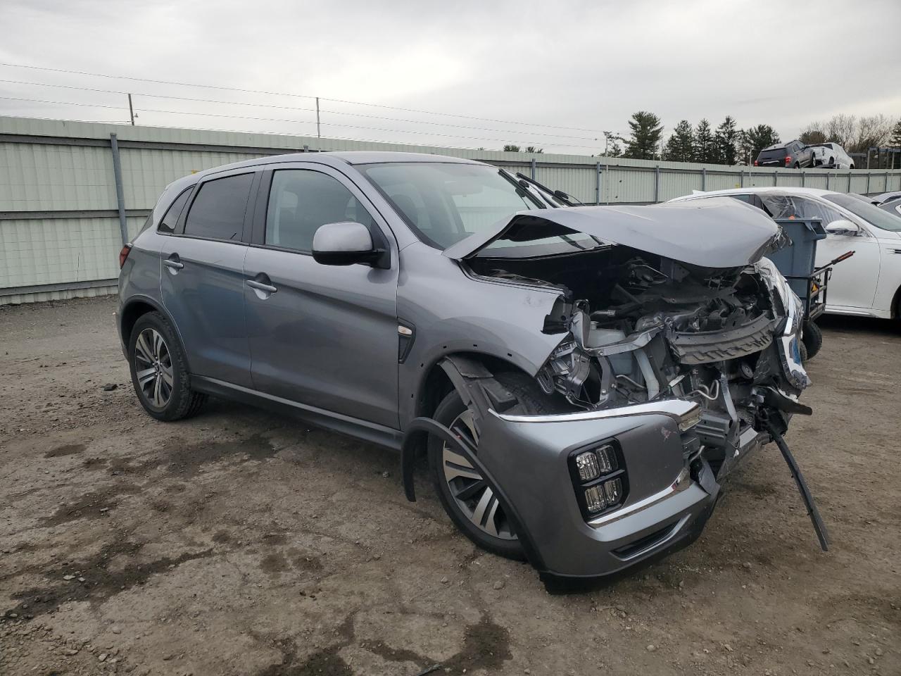 2020 Mitsubishi Outlander VIN JA4AR3AU7LU013736 Copart auction photo, front end / top/roof damage thumbnail 4