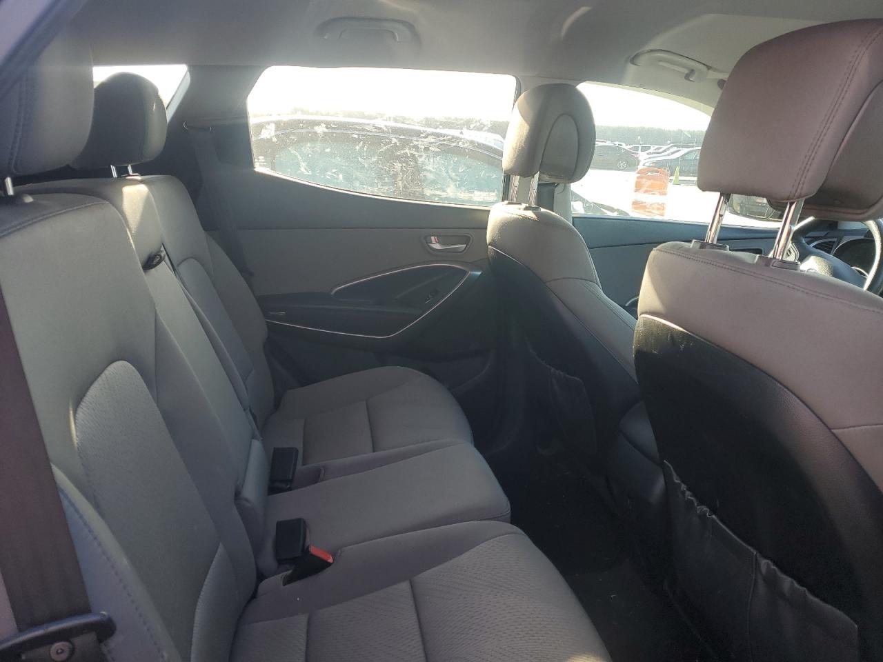 2016 Hyundai Santa Fe VIN 5XYZU3LBXGG374565 Copart auction photo, front end damage thumbnail 10