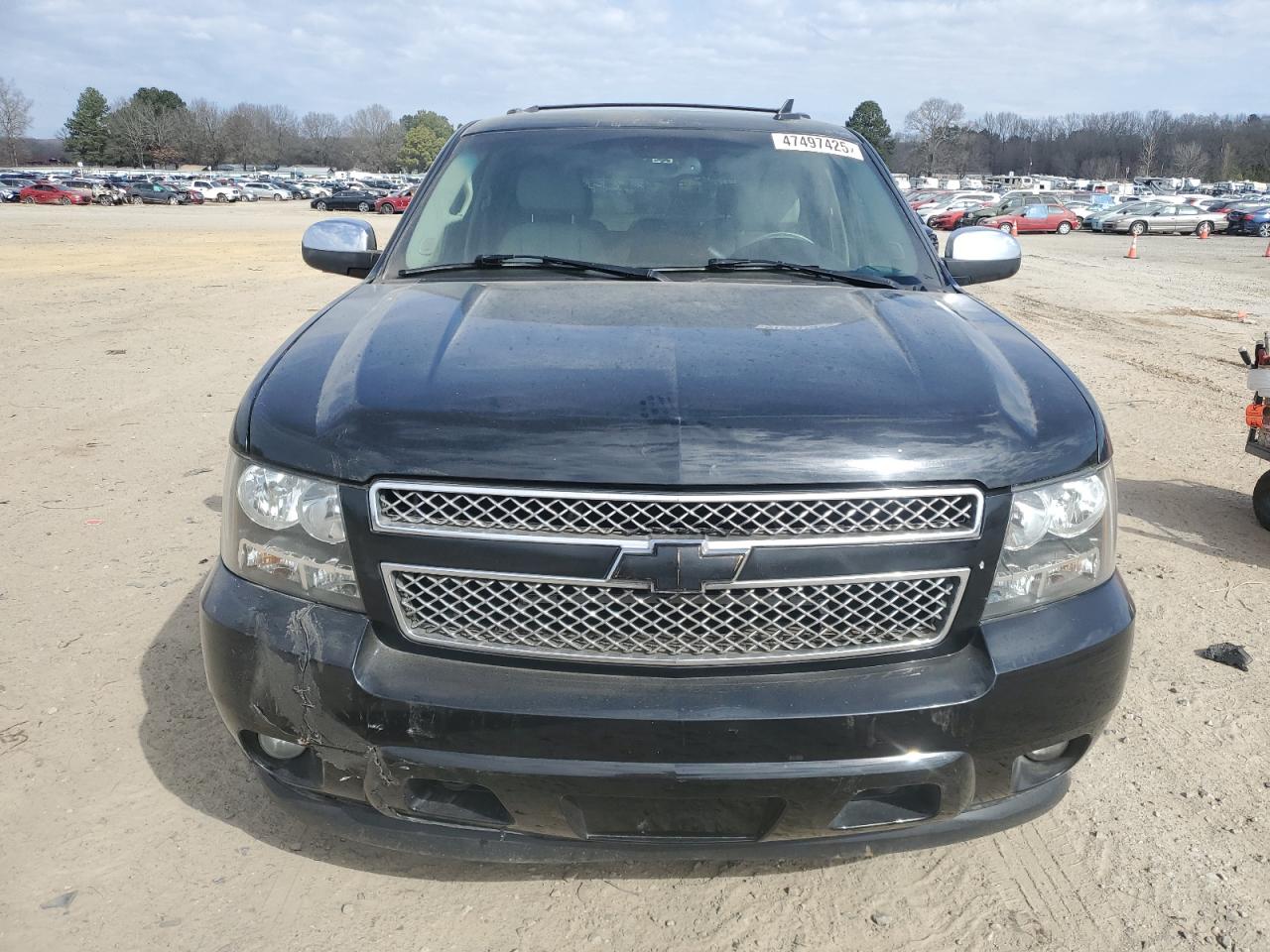 2008 Chevrolet Tahoe VIN 1GNFK13048J114943 Copart auction photo, front end / side damage thumbnail 5