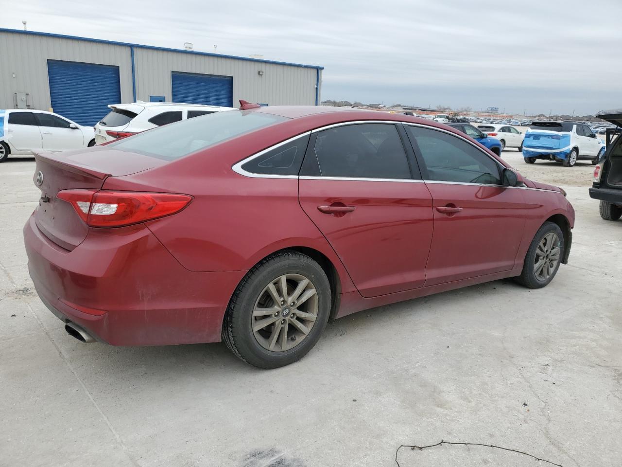 2015 Hyundai Sonata VIN 5NPE24AF7FH003712 Copart auction photo, front end / minor dent/scratches damage thumbnail 3
