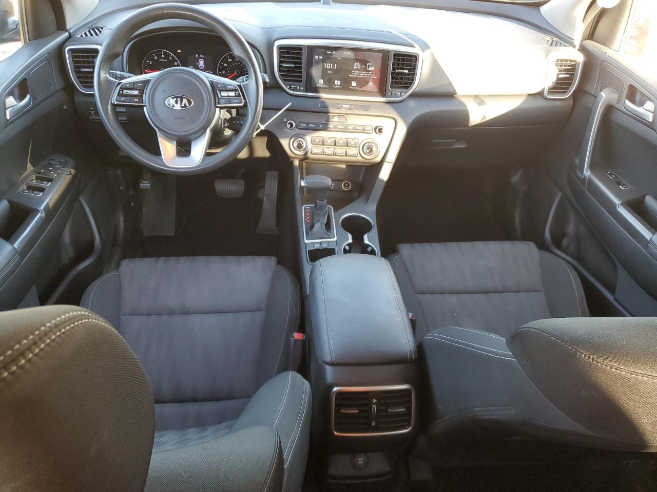 2020 KIA Sportage VIN KNDPM3AC0L7687974 Copart auction photo, side / minor dent/scratches damage thumbnail 8