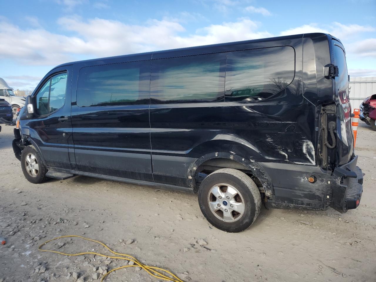 2019 Ford Transit VIN 1FBZX2ZM5KKA77799 Copart auction photo, front end damage thumbnail 2