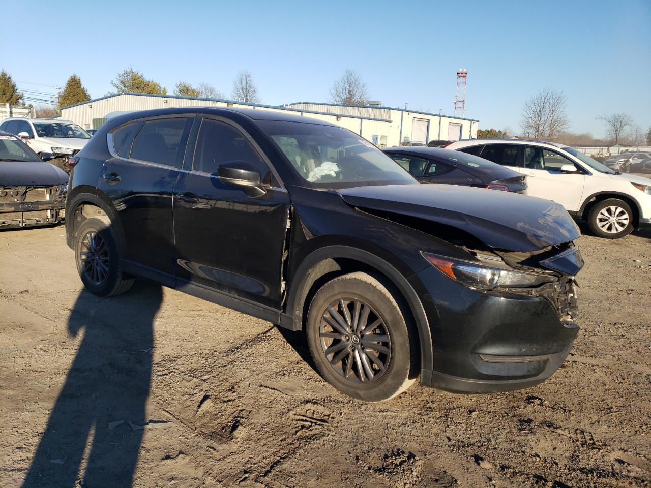 2020 Mazda CX-5 VIN JM3KFBBM6L0825488 Copart auction photo, front end damage thumbnail 4