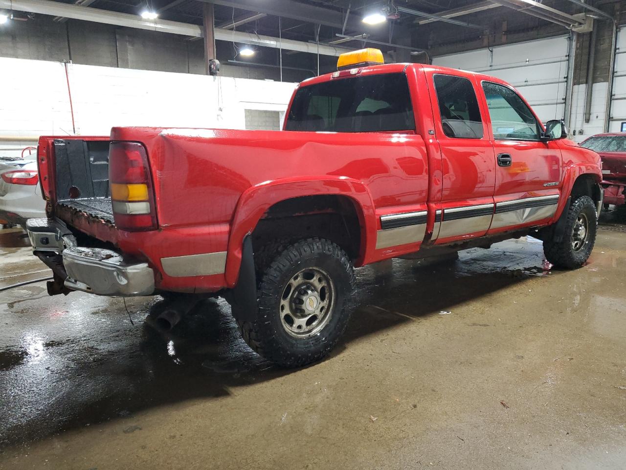 2002 Chevrolet Silverado VIN 1GCHK29G92E198480 Copart auction photo, rear end / vandalism damage thumbnail 3