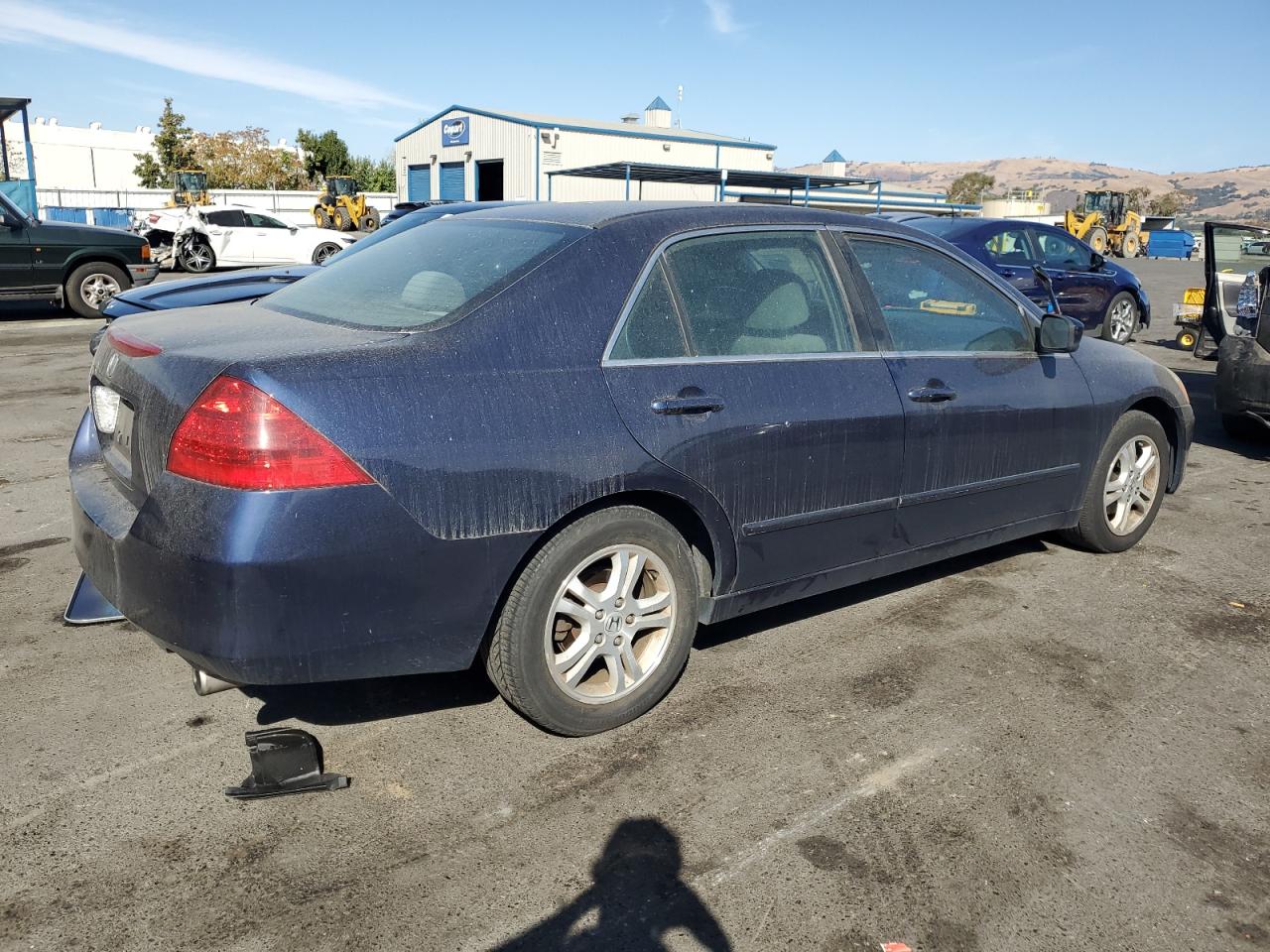 2007 Honda Accord VIN 1HGCM56357A106045 Copart auction photo, front end damage thumbnail 3