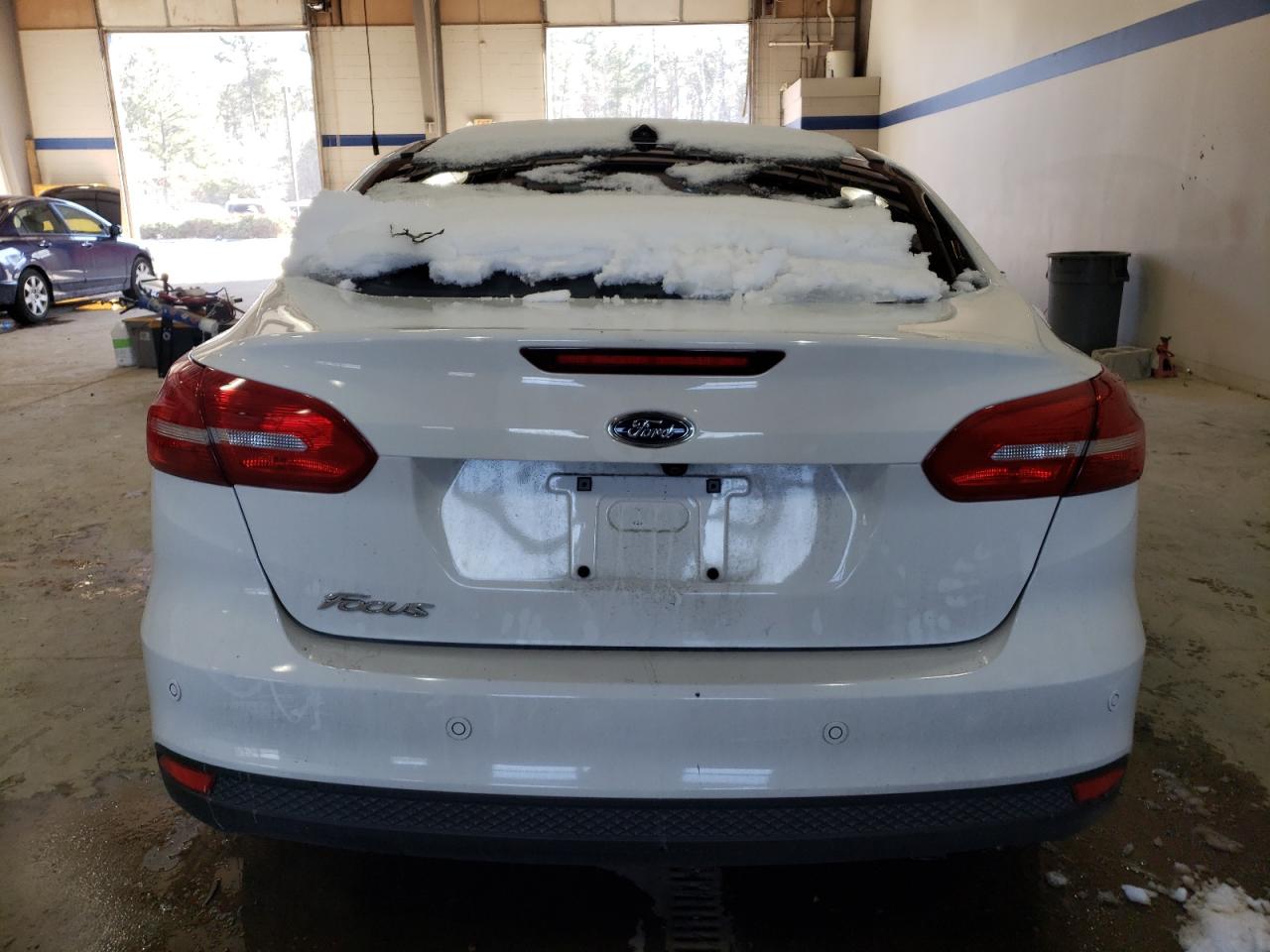 2017 Ford Focus VIN 1FADP3H28HL260327 Copart auction photo, front end / mechanical damage thumbnail 6