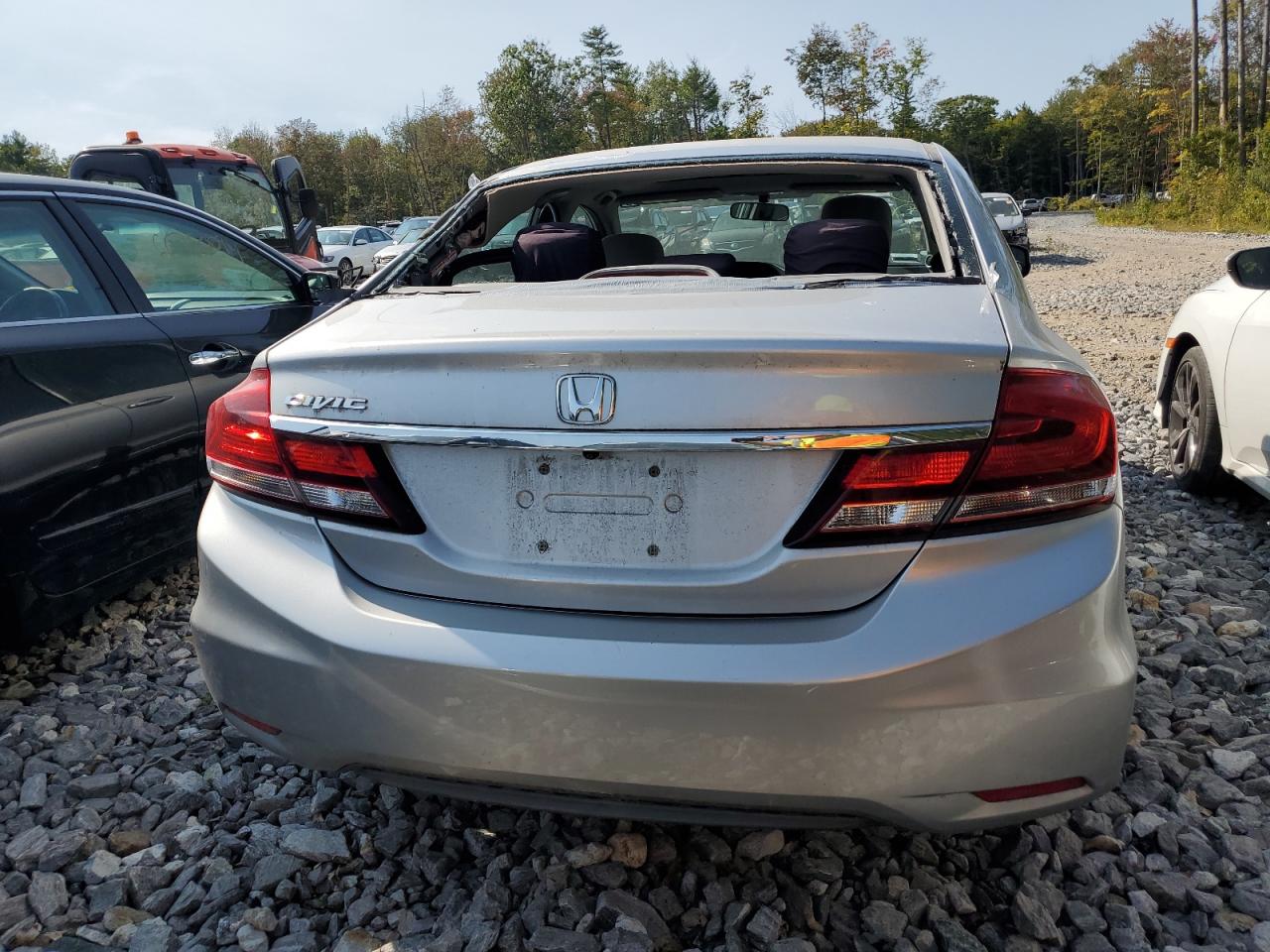 2013 Honda Civic VIN 19XFB2F82DE279686 Copart auction photo, rear end / minor dent/scratches damage thumbnail 6