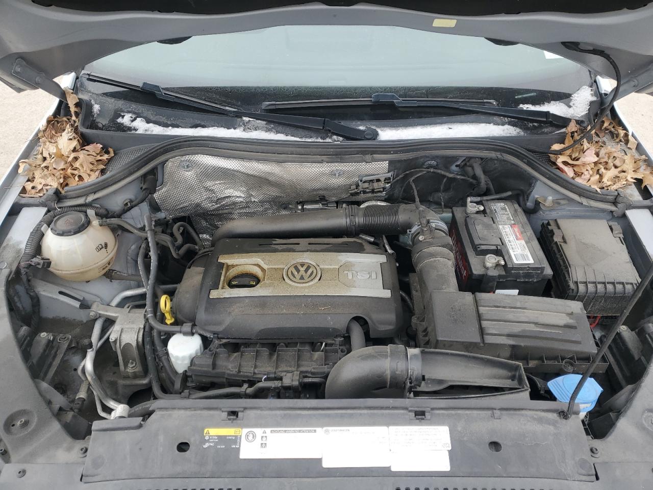 2017 Volkswagen Tiguan VIN WVGBV7AX9HK050518 Copart auction photo, front end damage thumbnail 12