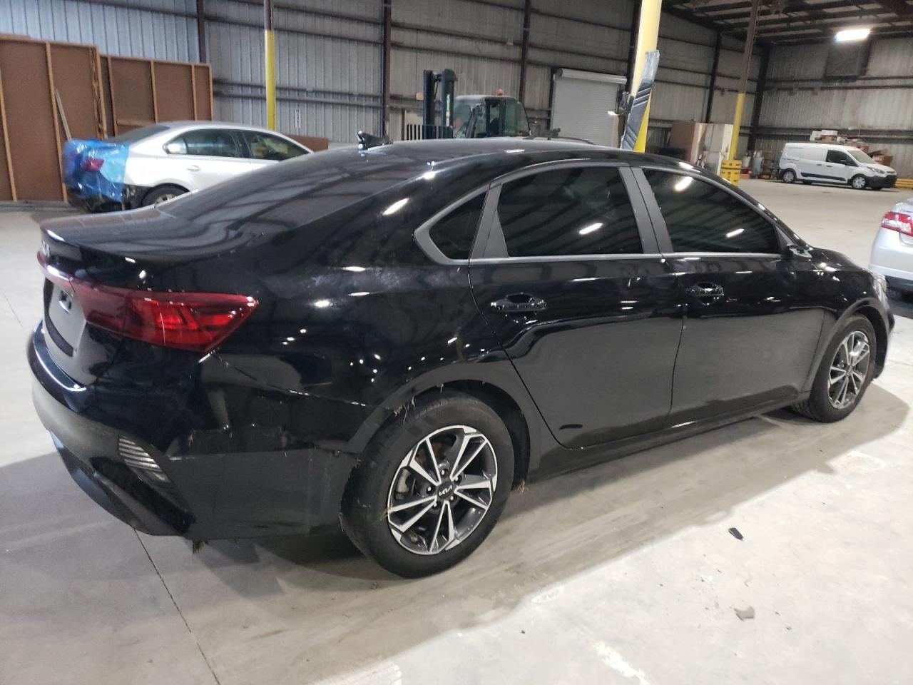 2022 KIA Forte VIN 3KPF24AD4NE465327 Copart auction photo, rollover damage thumbnail 3