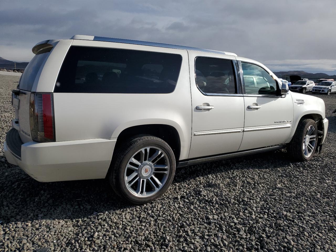 2012 Cadillac Escalade VIN 1GYS4JEF4CR319136 Copart auction photo, front end damage thumbnail 3