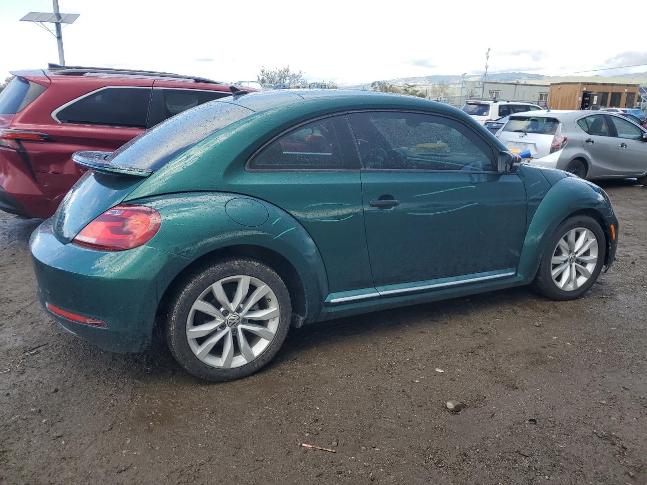 2017 Volkswagen Beetle VIN 3VWF17AT4HM626343 Copart auction photo, vandalism damage thumbnail 3