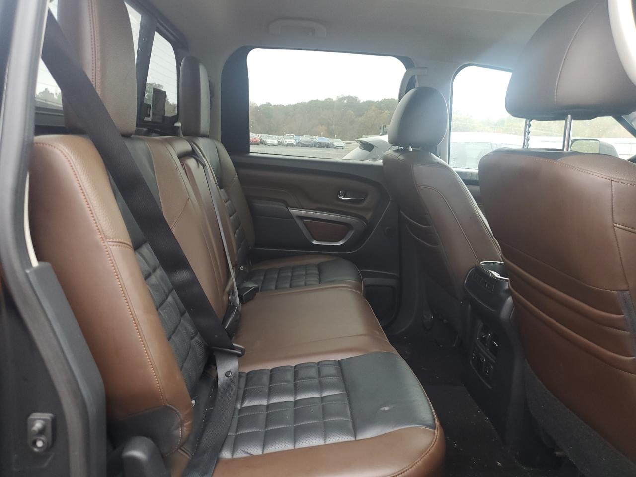 2018 Nissan Titan VIN 1N6BA1F46JN515351 Copart auction photo, front end / minor dent/scratches damage thumbnail 10