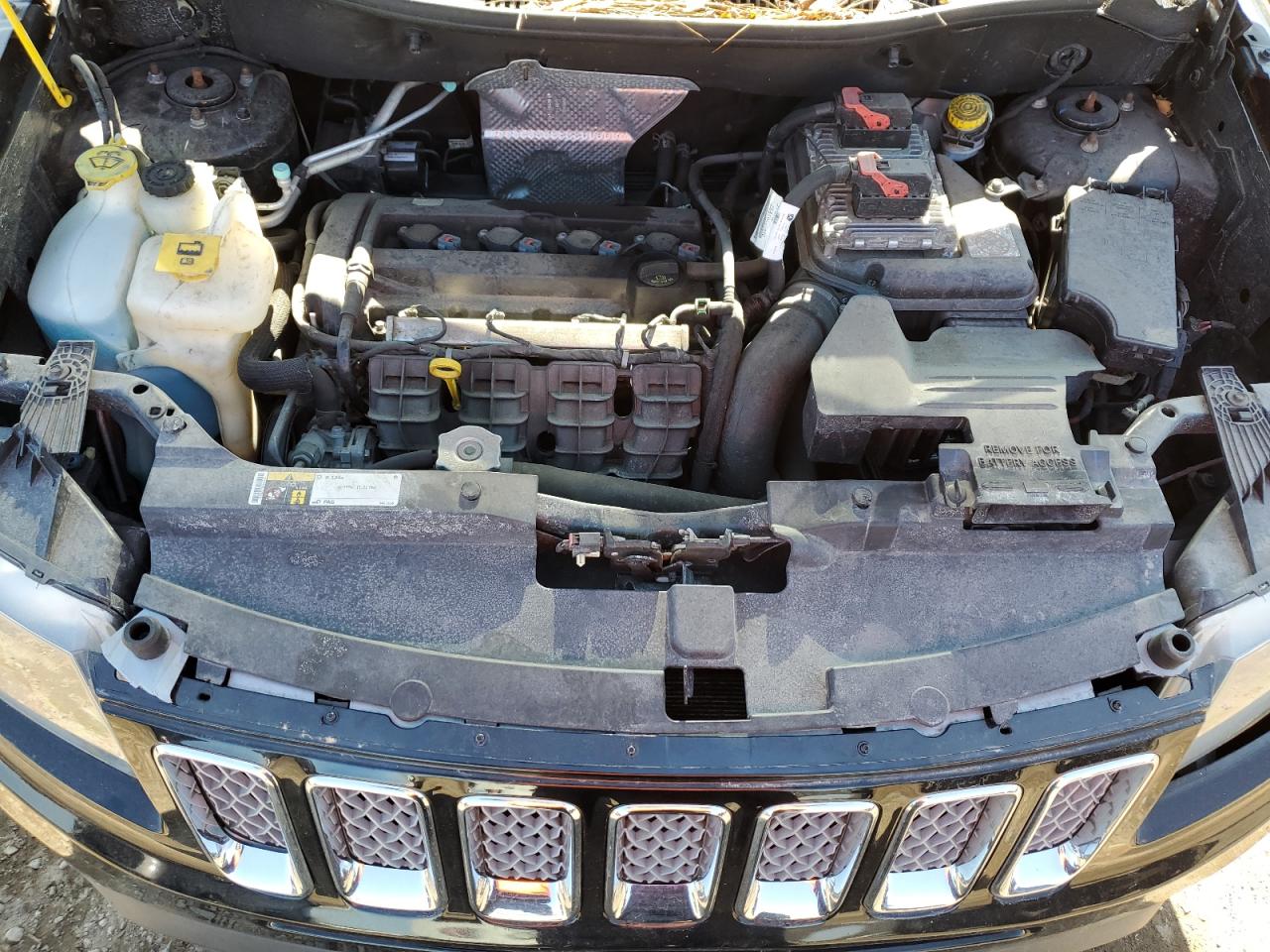 2017 Jeep Compass VIN 1C4NJCEA3HD156334 Copart auction photo, side / front end damage thumbnail 12