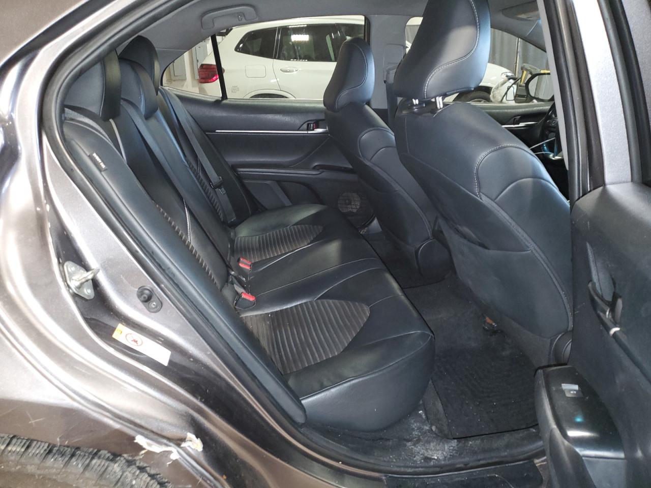 2018 Toyota Camry VIN 4T1B11HK3JU038278 Copart auction photo, side / rear end damage thumbnail 10