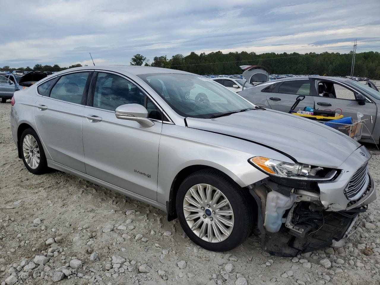 2013 Ford Fusion VIN 3FA6P0LU4DR188053 Copart auction photo, front end / minor dent/scratches damage thumbnail 4
