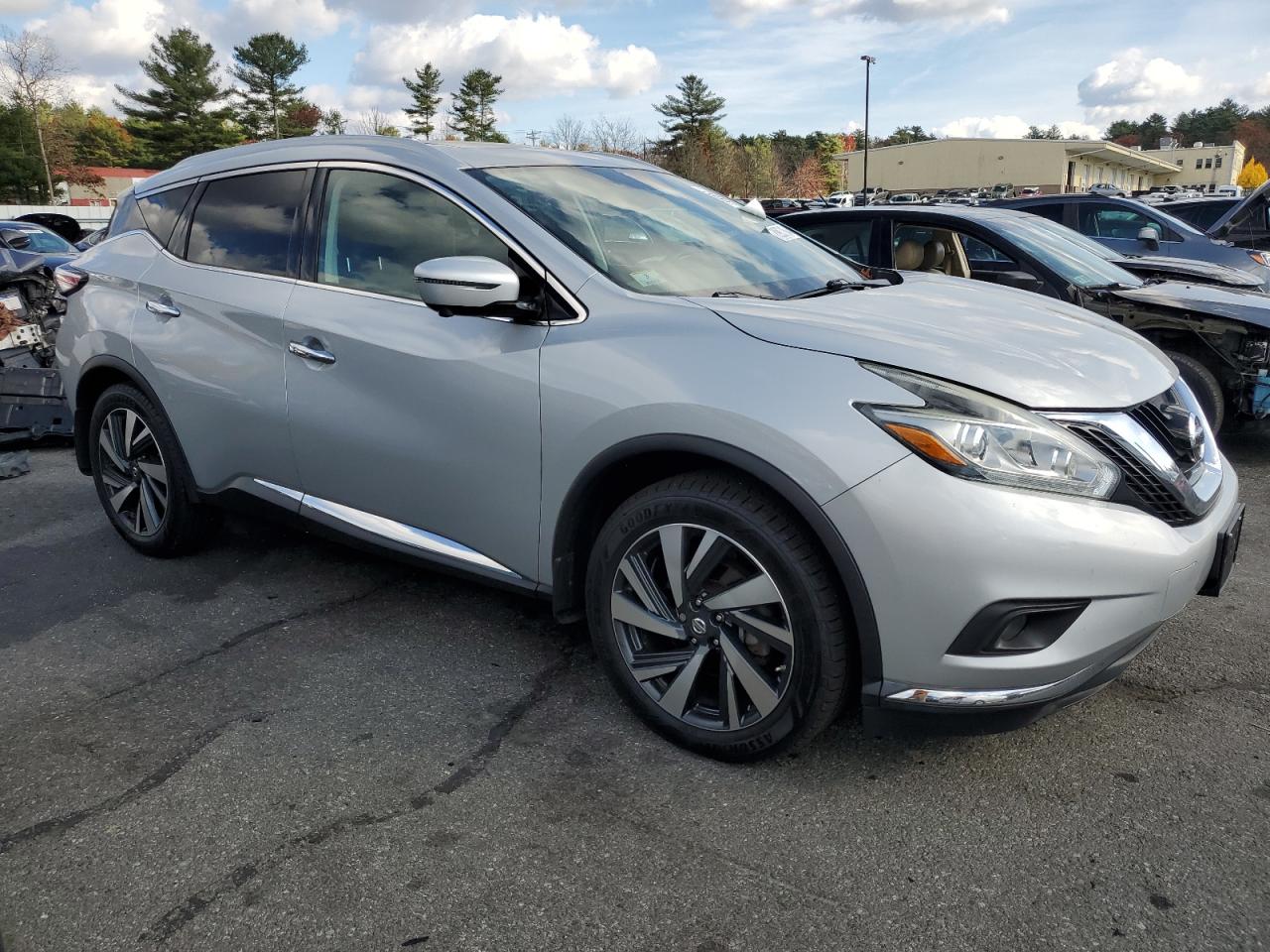2018 Nissan Murano VIN 5N1AZ2MH3JN108358 Copart auction photo, side / minor dent/scratches damage thumbnail 4