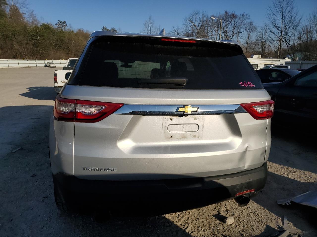 2021 Chevrolet Traverse VIN 1GNERFKW5MJ129102 Copart auction photo, front end damage thumbnail 6