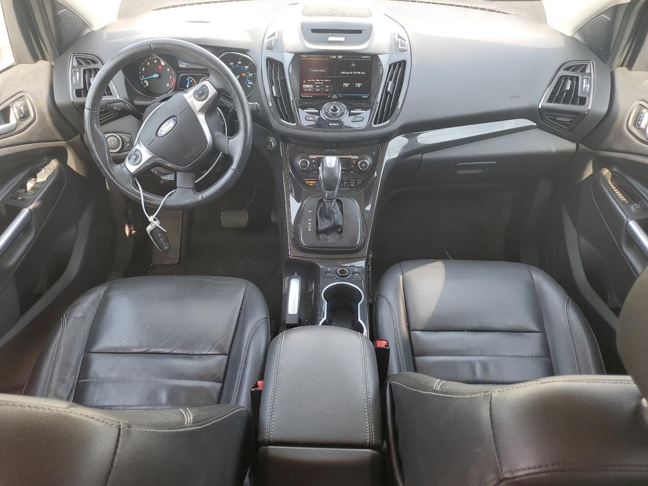 2015 Ford Escape VIN 1FMCU9J92FUC15413 Copart auction photo, front end damage thumbnail 8
