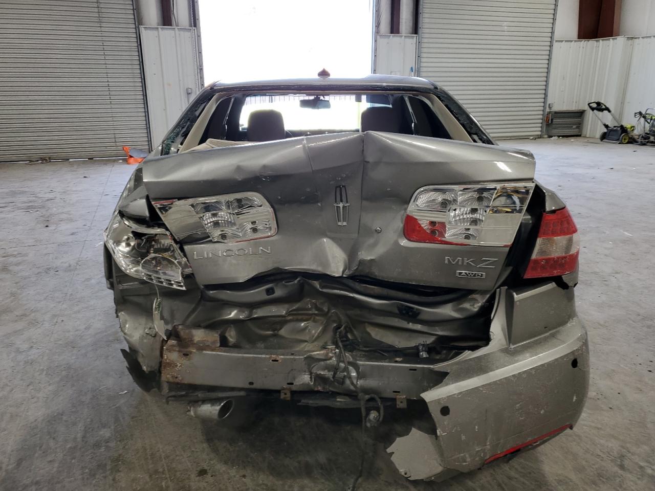 2009 Lincoln MKZ VIN 3LNHM28T09R610703 Copart auction photo, rear end damage thumbnail 6