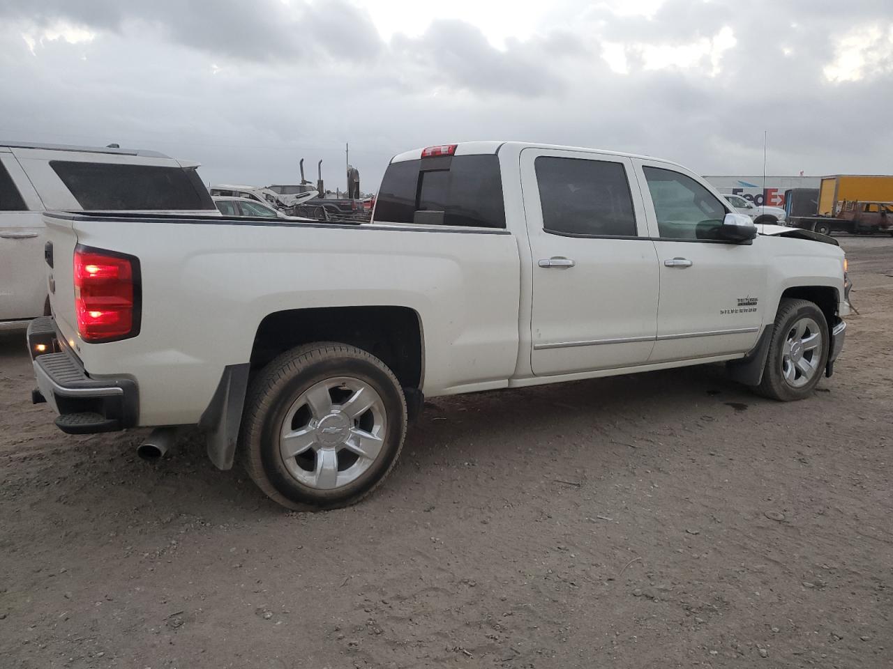 2014 Chevrolet Silverado VIN 3GCPCSECXEG132996 Copart auction photo, front end / rear end damage thumbnail 3