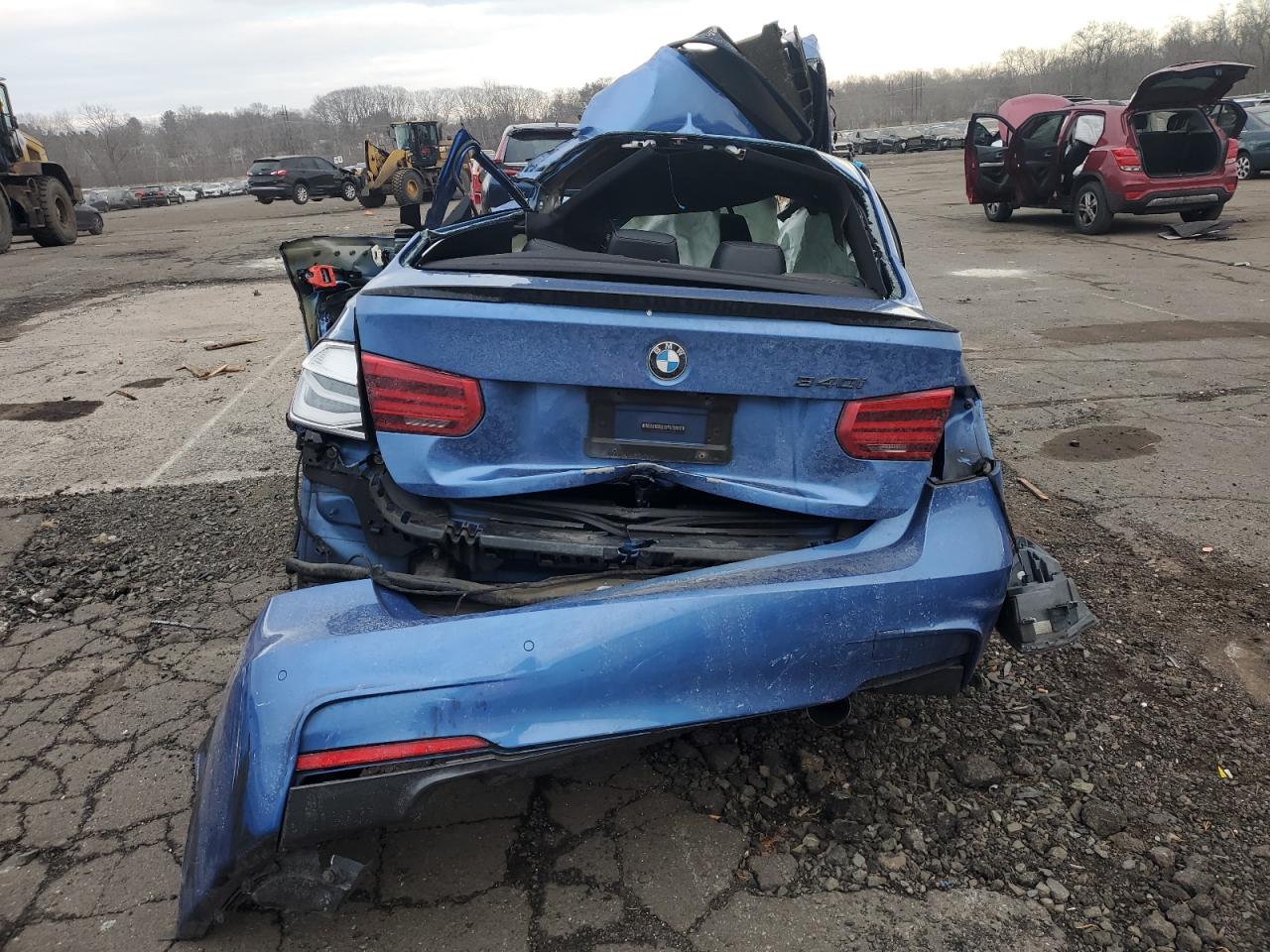 2016 BMW 3er VIN WBA8B7G5XGNT95192 Copart auction photo, all over damage thumbnail 6