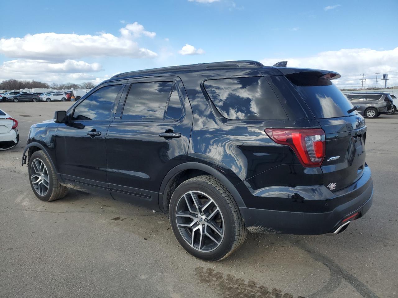 2016 Ford Explorer VIN 1FM5K8GT5GGA58665 Copart auction photo, front end / mechanical damage thumbnail 2